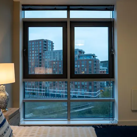 Apartment Riverside With Balconies *
